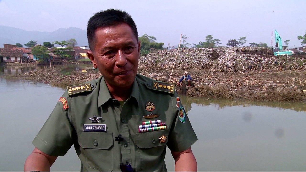 Indonesia troops deployed to clean one of world's dirtiest rivers