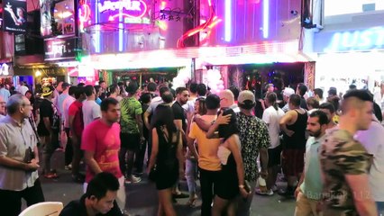 Pattaya Walking Street Night Out  May 2015  VLOG 6