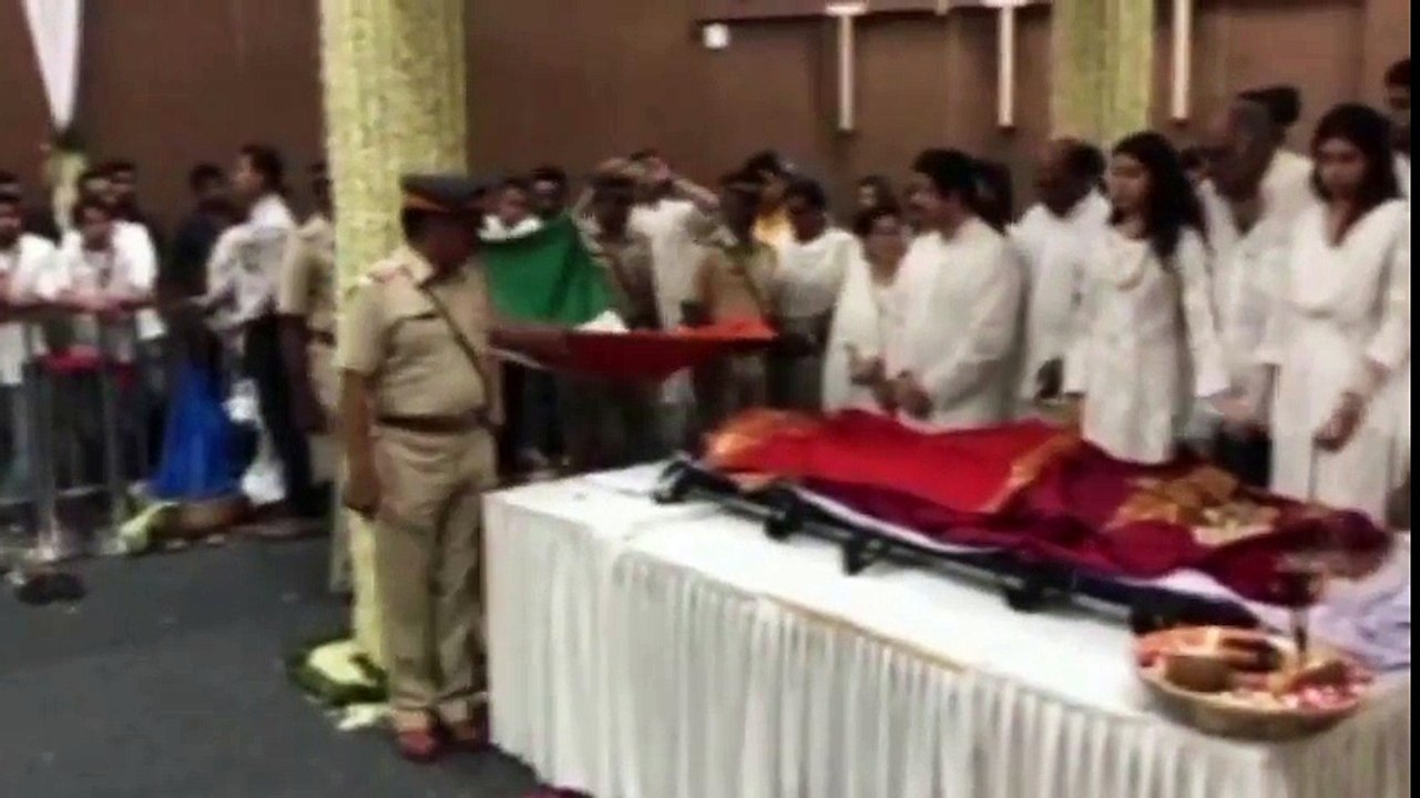 the guard of honor given to the actress