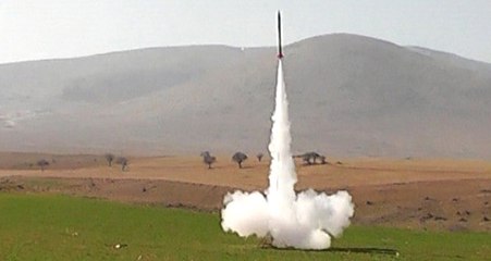 Türk Öğrenciler Geliştirilmiş Yerli Roket Yaptı, Deneme Atışı Başarılı Geçti