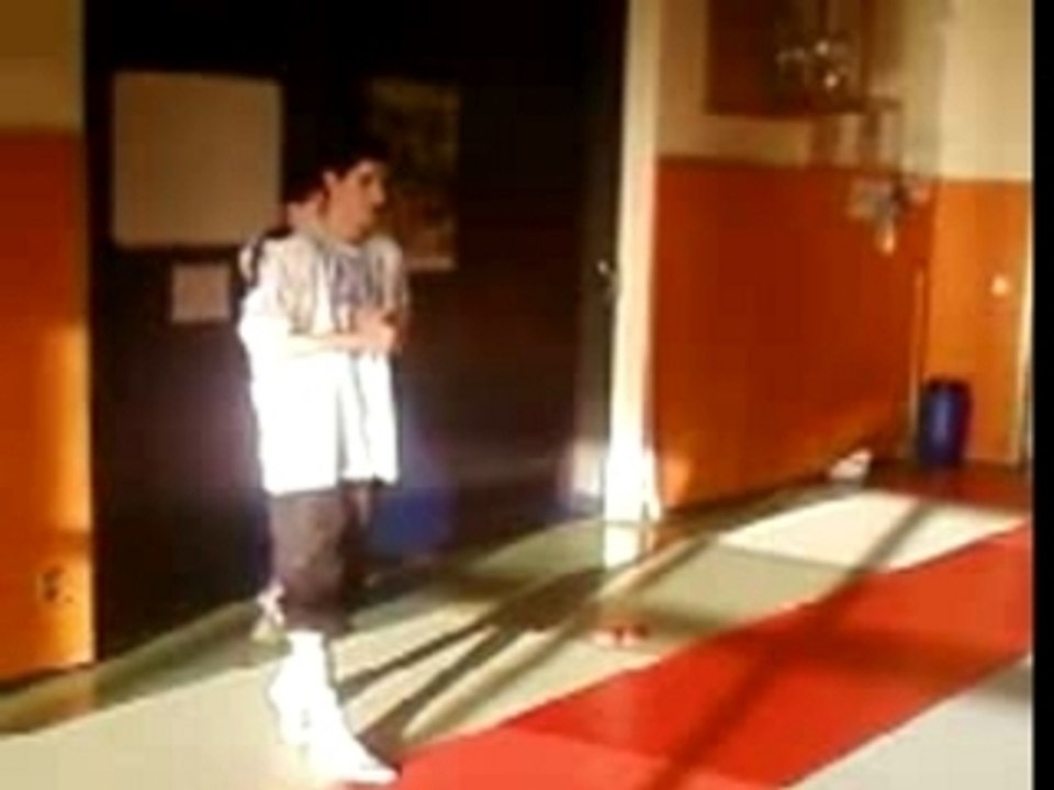 rondade salto ariere by Sn00py