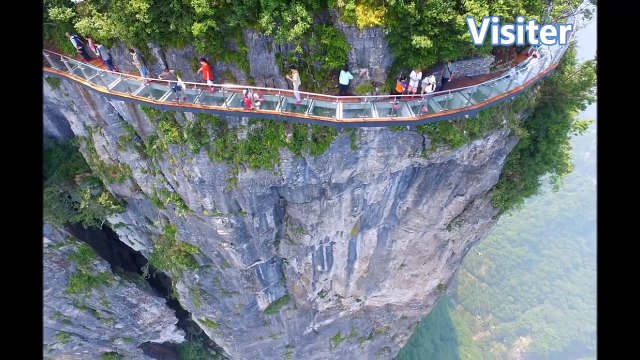 Glass bridge in china