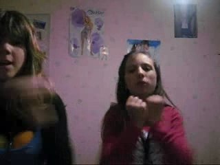 Parodie de Parle à ma main {Cassandra et Zowè}