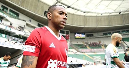 Beşiktaş'ta Rotayı Robinho'ya Çevirdi