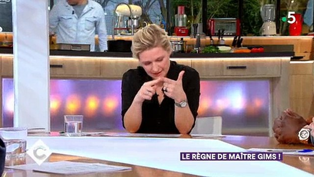 Maitre Gims se confie dans C à vous sur les amis qu'il a perdu au fil du succès - Regardez