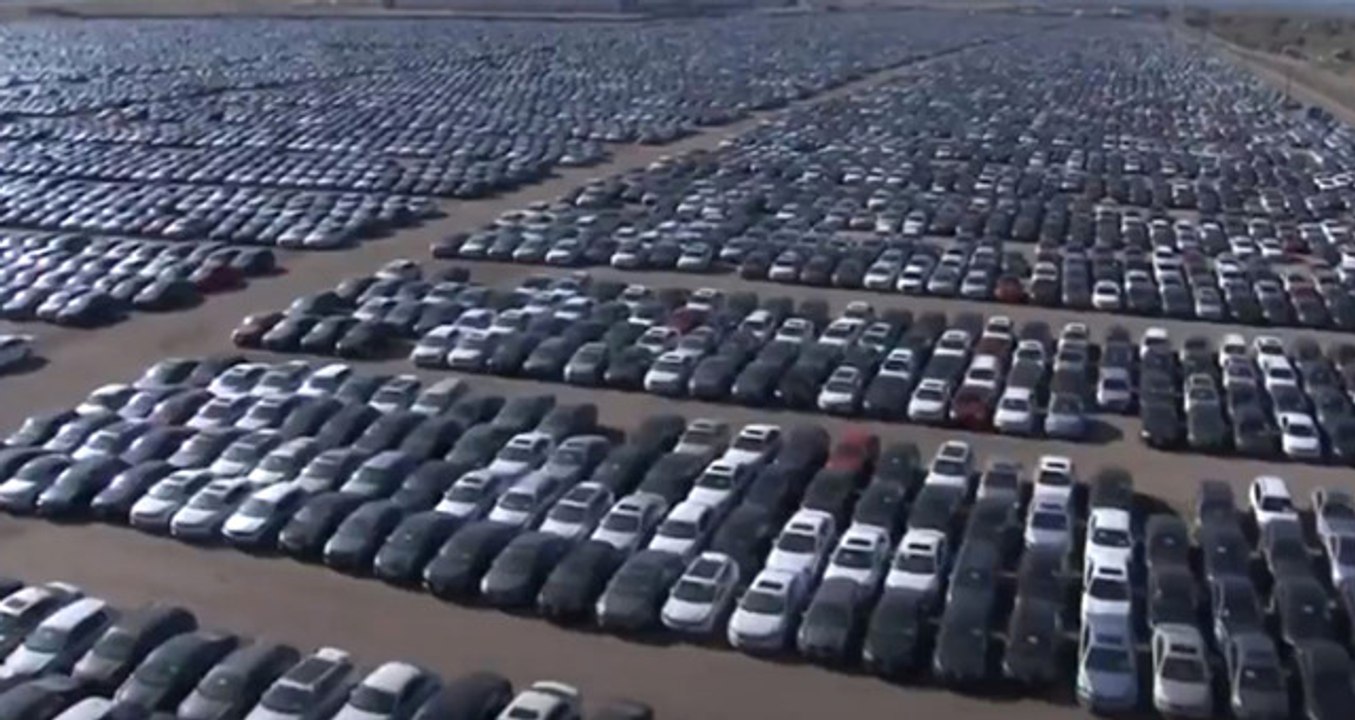 Volkswagen'in California'daki Araç Mezarlığı Havadan Görüntülendi.