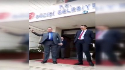 Düziçi Belediyesi çalışanlarından silahlı kutlama... Dakikalarca havaya ateş ettiler