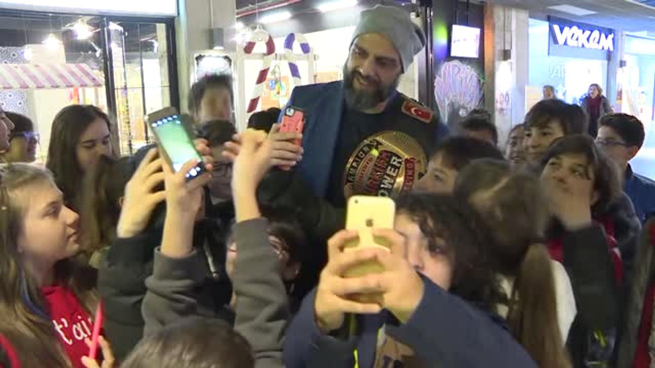 Profesyonel Güreş Şöleni (2)