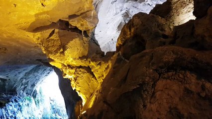 Las Brujas de Zugarramurdi (Cuevas y museo)