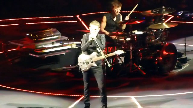 Muse - Interlude + Hysteria, Staples Center, Los Angeles, CA, US 12/18/2015
