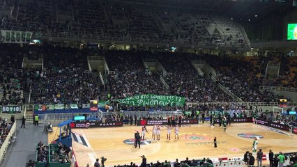 Πανό για τον Μιχάλη Φιλόπουλο στο ΟΑΚΑ