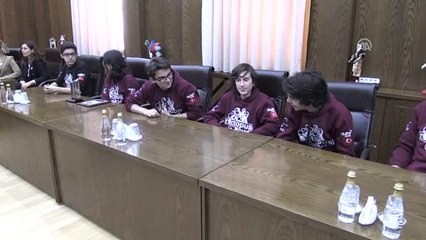 Liselilerin Ödüllü "Defans Robotu" ABD'de Yarışacak