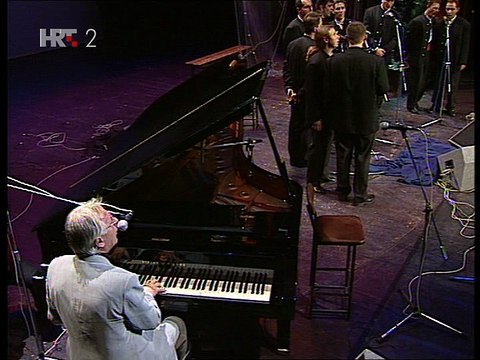 Oliver & klapa Fortuna - Dvaput sam umra (live)