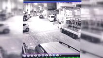 Beyoğlu'ndaki Kahvehaneye Silahlı Saldırı Güvenlik Kameralarına Yansıdı - İstanbul