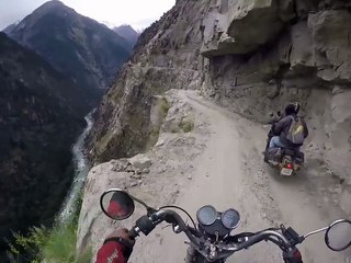 Dünyanın En Tehlikeli Yolunda Motor Seyahati