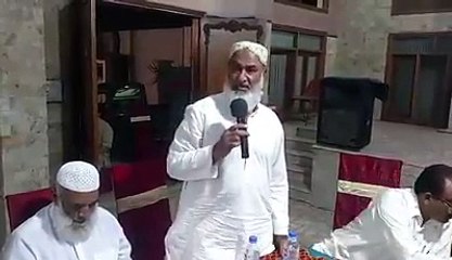 Sadar somra jamat Haji Anwar somro apne khyalat ka Azhar karte howe (AKMCC)