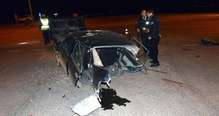 Kazada Paramparça Olan Otomobilden Hafif Sıyrıklarla Çıktılar