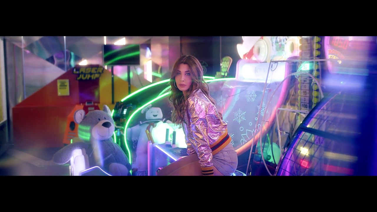 Nancy Ajram - W Maak نانسي عجرم - ومعاك