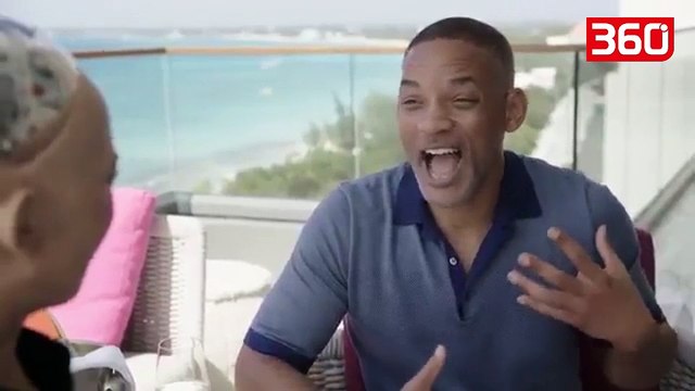 Aktori i famshëm i Hollywood flirton me një robot, reagimi i saj i la të gjithë pa fjalë (360video)