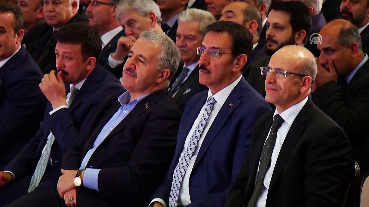 Başbakan Yıldırım: ''İzmir hem Başkent'e hem İstanbul'a komşu kapısı oluyor '' - İZMİR