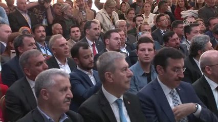 Başbakan Yıldırım: "Türkiye Bir Zamanlar 7.4 Şiddetinde Depremle Hatırlanırdı Şimdi de 7.4...