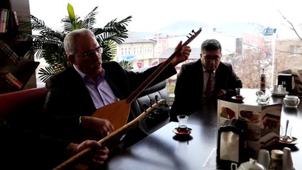 Varto depreminde ağıt yazdı 52 yıl sonra Varto’ya konser vermeye geldi