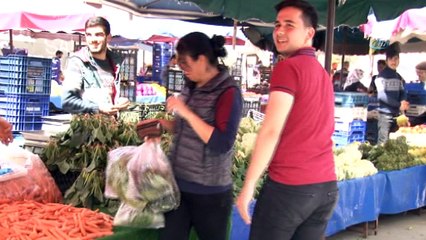 Gönüllü 6 lise öğrencisi yardım timi kurdu yardım edene kadar akla karayı seçti