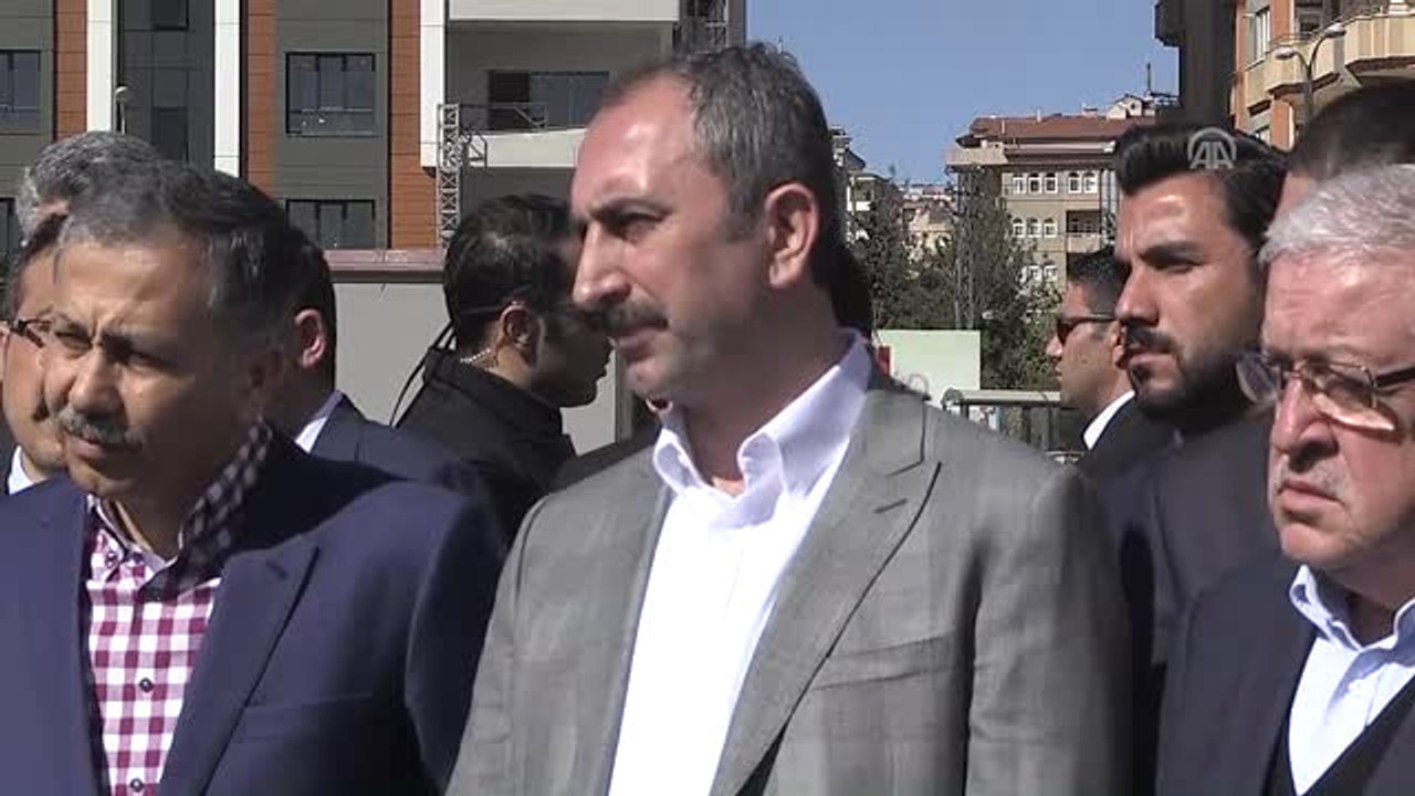 Adalet Bakanı Gül: "Türkiye Cumhuriyeti Hiçbir Terör Örgütüyle Pazarlık İçin Masaya Oturmaz"