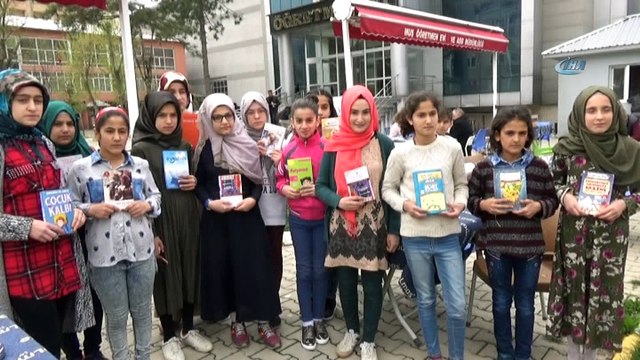 TÜGVA'dan kitap okuma etkinliği