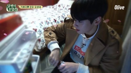 [심쿵사주의] Q.얼굴천재 은우가 방에서 하는 일은?