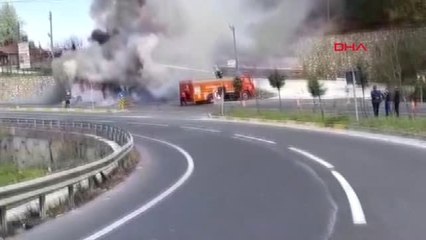 Düzce Otobüs Alev Alev Yandı