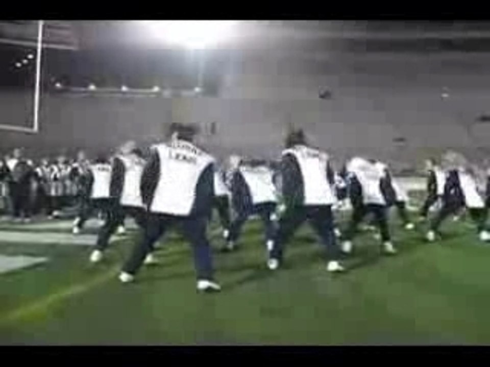 Blue Band Thriller Performance 2005