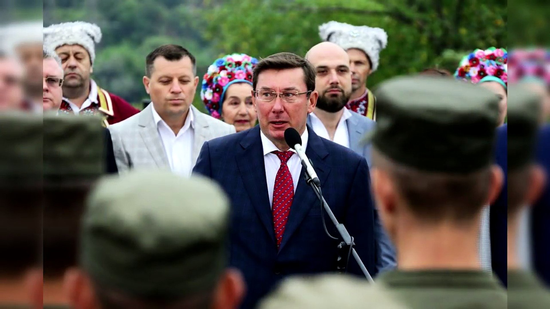 Луценка зняли з літака і анулювали візу до США. У ГПУ дали пояснення