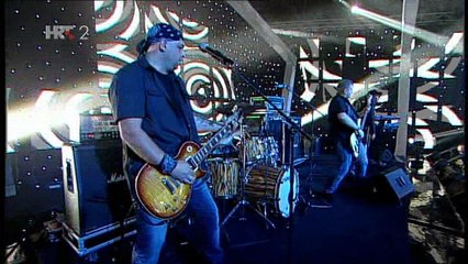 Opća opasnost - Tragovi (live)