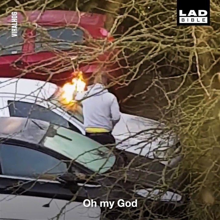 Dégivrer son pare-brise façon russe... taré