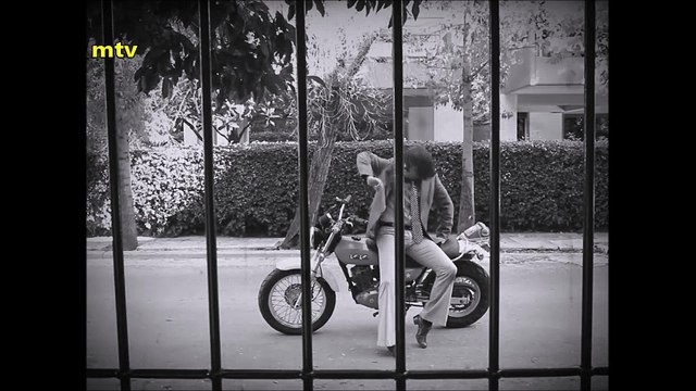 ΠΑΝΤΡΕΥΕΤΑΙ-TONIS SFINOS