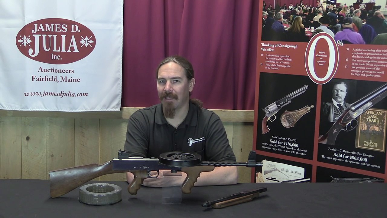 Forgotten Weapons - A Swarm of Angry Bees - The American 180 .22LR Submachine Gun