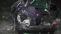 Konya Kontrolden Çıkan Otomobil Karşı Şeride Geçti: 1 Ölü, 2 Yaralı
