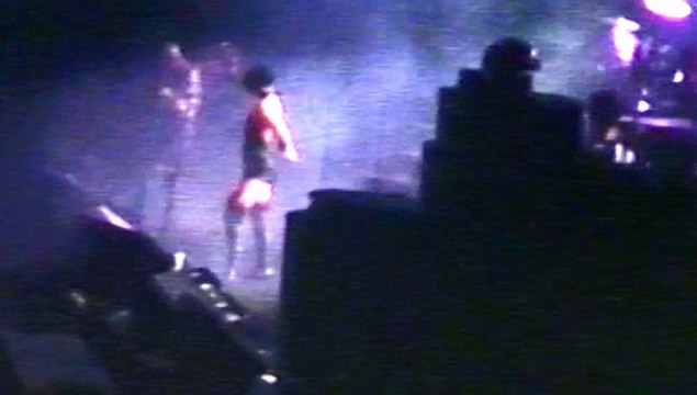 SIOUXSIE & THE BANSHEES – SKIN Live (Royal Albert Hall, London, UK on 21 September 1988) [audiovisually enhanced]