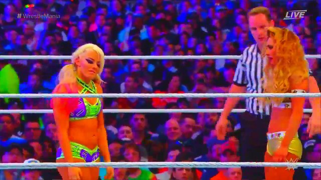 Naomi vs Alexa Bliss vs Becky Lynch vs Carmella vs Natalya vs Mickie James Wrestlemania 33