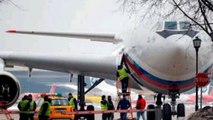 Plane carrying Russian diplomats expelled from US lands in Moscow