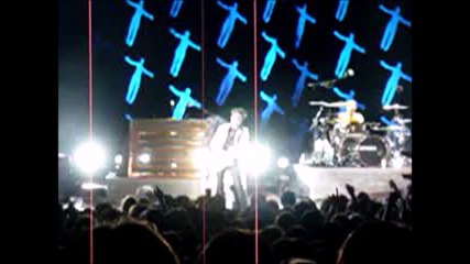 Muse - New Born, Vienne Antic Arena, 07/18/2004