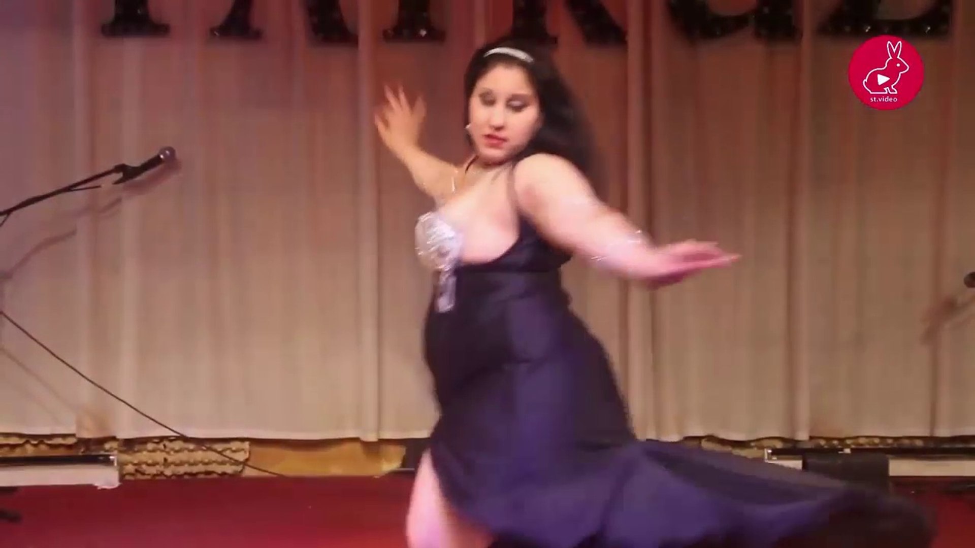 شاهد اجمل رقص شرقي وزن ثقيل جامـــــد - video Dailymotion