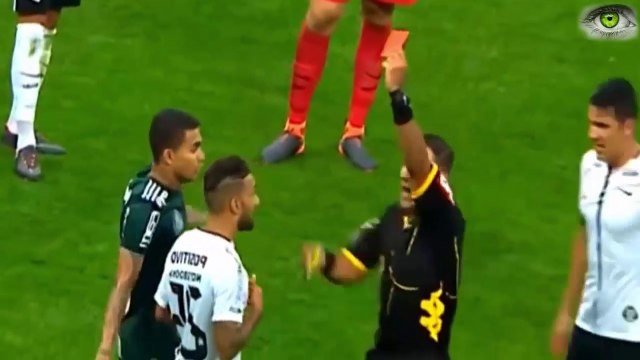 Clássico Corinthians x palmeiras brigas e expulsão.