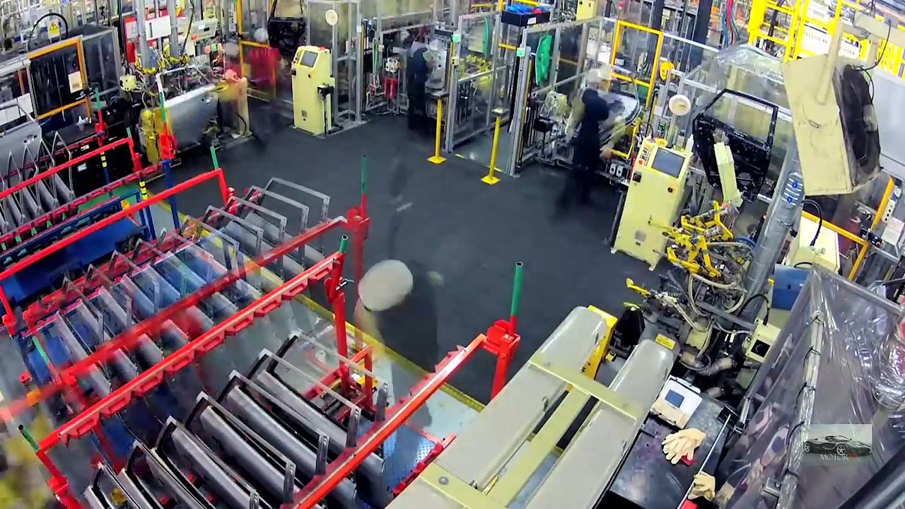 CAR FACTORY : 2017 TOYOTA AURIS & AVENSIS PRODUCTION l BURNASTON PLANT (UK) l CLIP