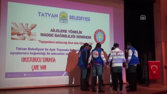Tatvan'da Bağımlılıkla Mücadele Semineri Verildi - Bitlis