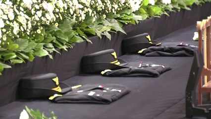 순직 여성 소방 공무원 합동 영결식 치러 / YTN