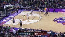 Arike Ogunbowale offre le titre à Notre Dame sur un nouveau panier miracle !