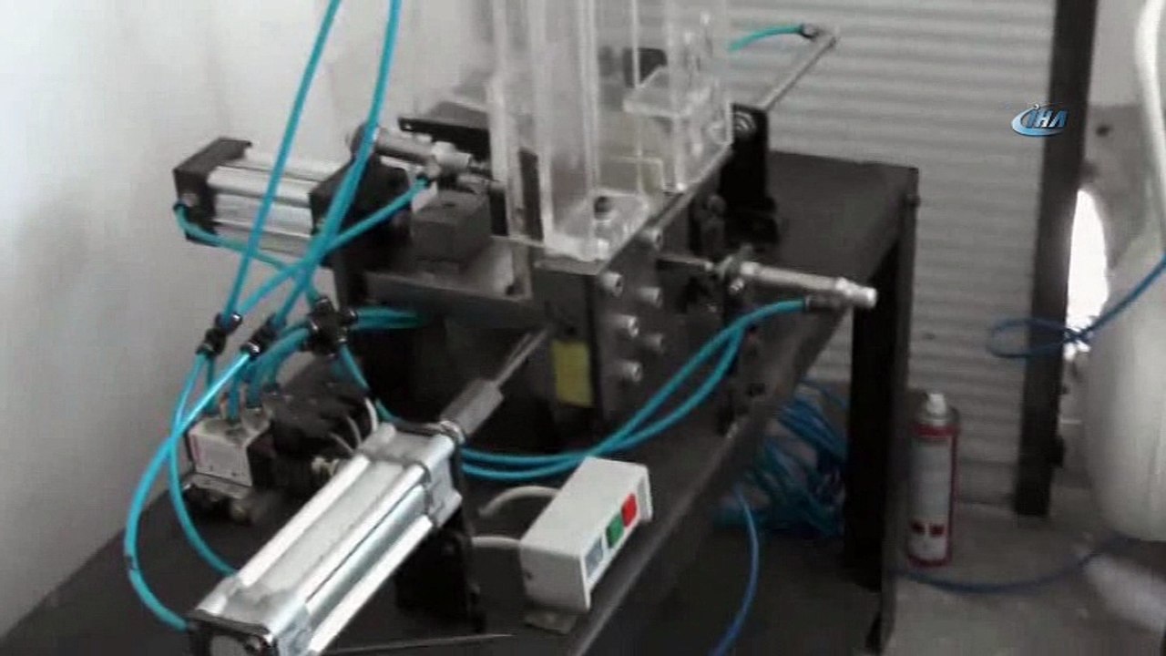 Kaçak sigara için elektronik tütün doldurma makinesi yaptırmışlar