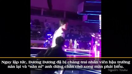 Fan cười ngất với pha nhận giải đến "quê độ" trên sân khấu của Dương Dương